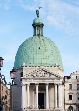 Venedik 'teki San Simione Piccolo Kilisesi. İtalya manzarası