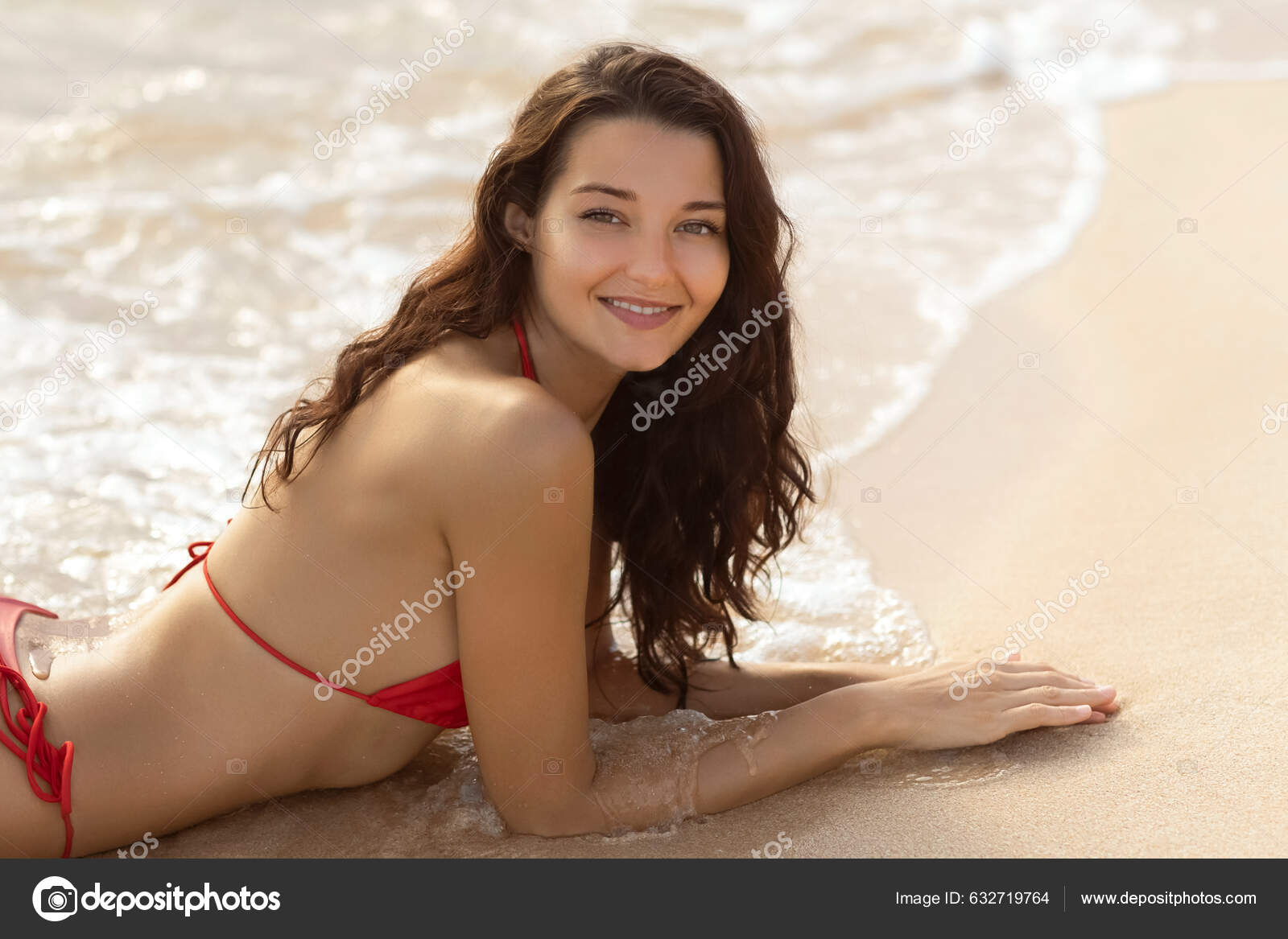 Beach Bikini Model Perfect Slim Body Red Swimsuit Wellness Spa Stock Photo  by ©dimabl 632719764