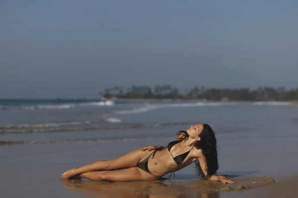 Seductive Bikini Beach Vacation Woman Laying Beach Freedom Feeling Enjoying —  Fotos de Stock