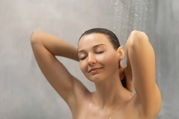 Spa Beauty Portrait Young Adult Woman Taking Shower Washing Her — Stockfoto