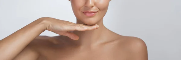 Close Idealny Naturalny Makijaż Usta Piękne Usta Kobiety Pulchne Seksowne — Zdjęcie stockowe