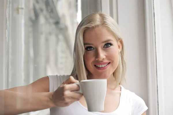 Young Woman Drinks Cup — Stock Photo, Image