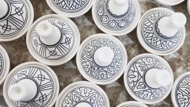 Traditional Freshly Painted Moroccan Pottery Fes Morocco Moroccan Design Craftsmanship — 图库视频影像