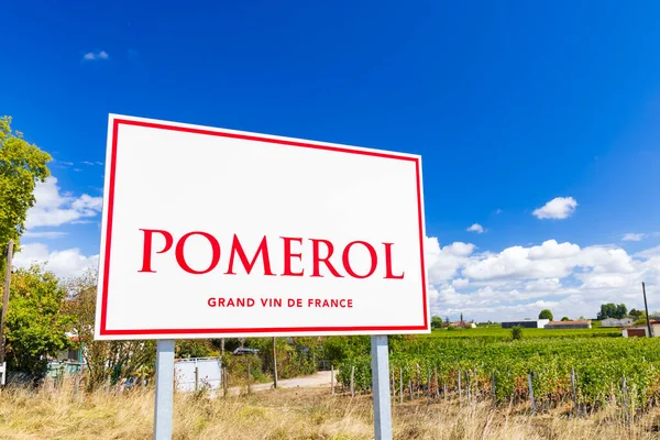 Bordeaux Aquitaine Fransa Üzüm Bağı Olan Pomerol Burcu — Stok fotoğraf
