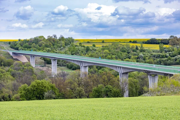 Verkeersbrug Noord Bohemen Tsjechië — Stockfoto