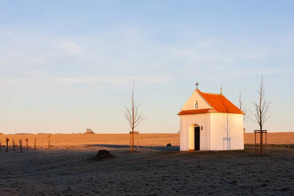 捷克共和国摩拉维亚南部Chvalovice的小教堂 — 图库照片