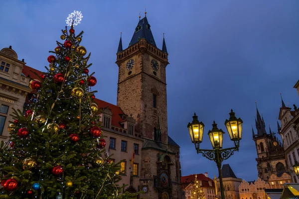 Oude Stadsplein Kerst Tijd Praag Tsjechië — Stockfoto