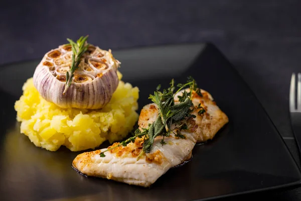 Cod Fillet Couscous Roasted Garlic — Fotografia de Stock