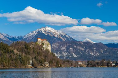 Kışın Kanlı Kale ve Julian Alpleri