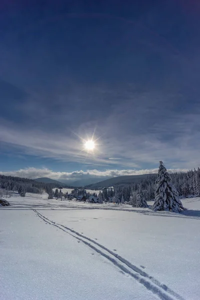 ウパ周辺の冬の風景 巨人山脈 クルコノセ 北ボヘミア チェコ共和国 — ストック写真
