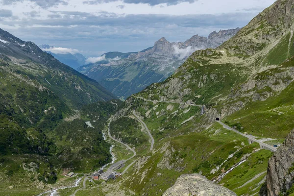 Typická Alpská Krajina Švýcarských Alp Steinsee Urnerskými Alpami Kantonem Bern — Stock fotografie