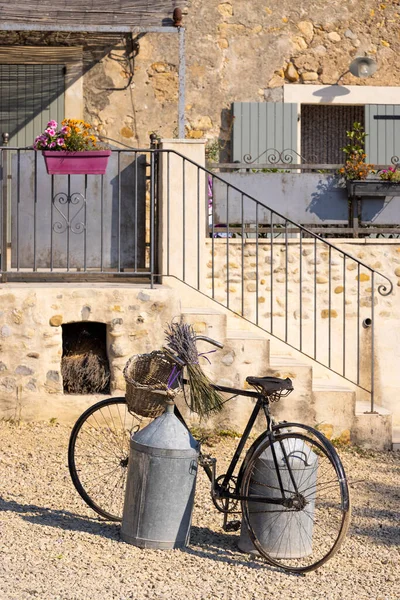 Stilleben Med Cykel Provence Frankrike — Stockfoto