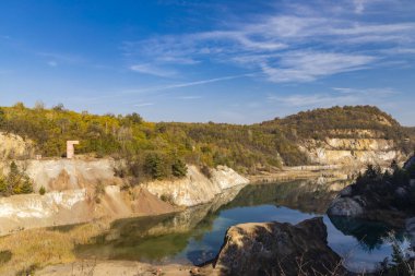 Macaristan 'ın kuzeyindeki Rudabanya köyü yakınlarındaki altın madeninde Rudapithecus Macaricus, Macaristan