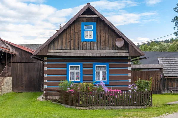Maisons Anciennes Bois Dans Village Osturna Région Spiska Magura Slovaquie — Photo