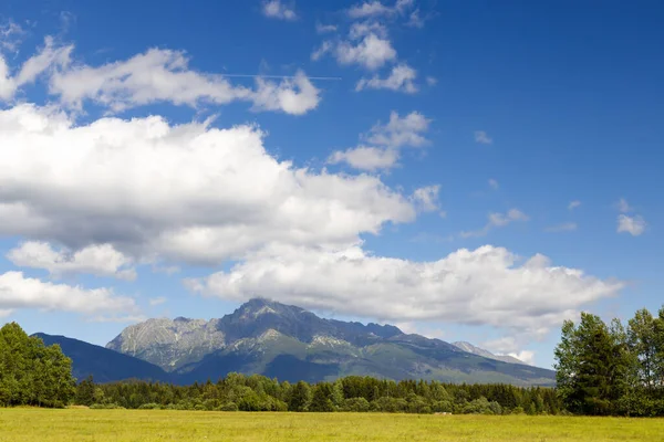 Hoge Tatra Met Dominante Berg Krivan Slowakije — Stockfoto