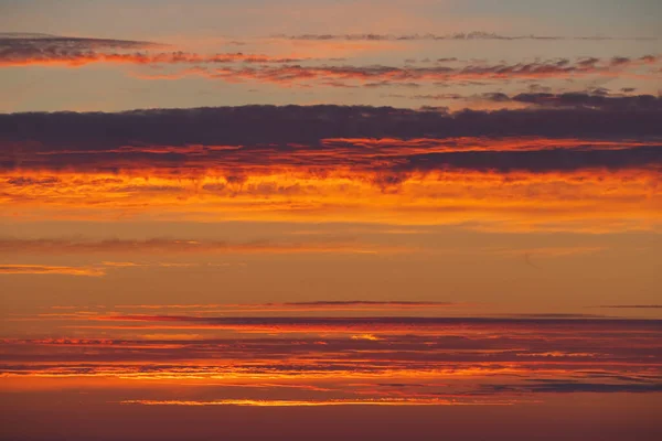 Schöner Himmel Mit Wolken Vor Sonnenuntergang — Stockfoto