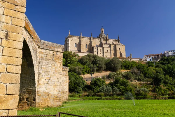 Romerska Bron Och Katedralen Coria Provinsen Caceres Extremadura Spanien — Stockfoto