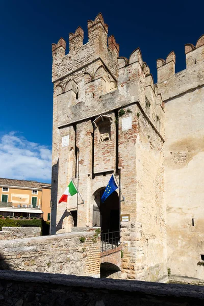 Castello Sirmione Lago Garda Lombardia Italia — Foto Stock