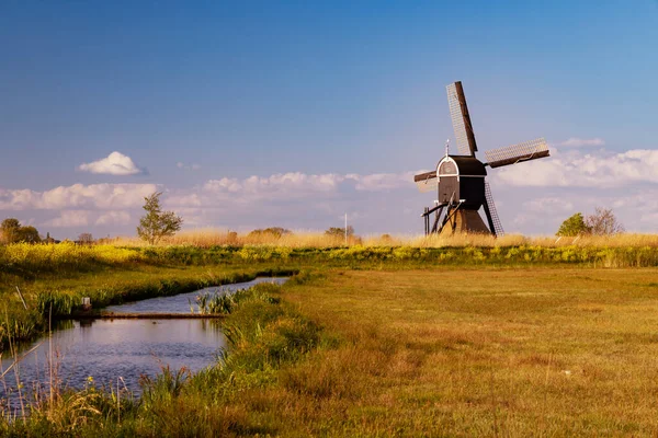 Windmill Broekmolen Molenlanden Nieuwpoort Netherlands — ストック写真