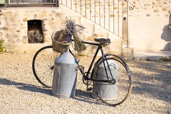 Stilleben Med Cykel Provence Frankrike — Stockfoto