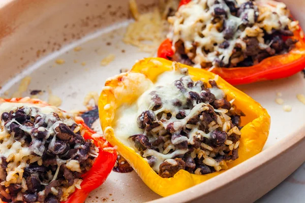 Baked Peppers Filled Minced Meat Rice Beans Cheese — Stock Photo, Image
