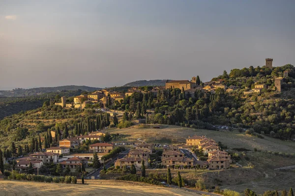 Типичный Тосканский Пейзаж Рядом Монтепульчано Монтикьело Италия — стоковое фото