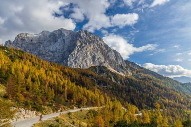 Vrsiç yakınlarındaki manzara, Triglavski ulusal parkı, Slovenya