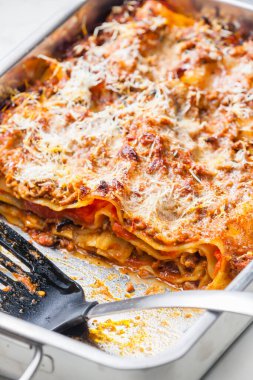 Lazanya bolonez dolu bir hayat.