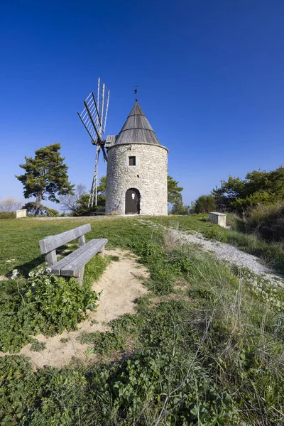 Montfuron Windmill Moulin Saint Elzear Montfuron Provence Alpes Haute Provence — 스톡 사진
