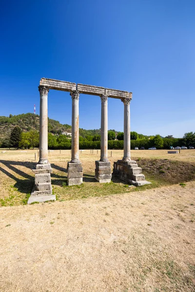 Ruínas Templo Romano Riez Alpes Haute Provence França — Fotografia de Stock
