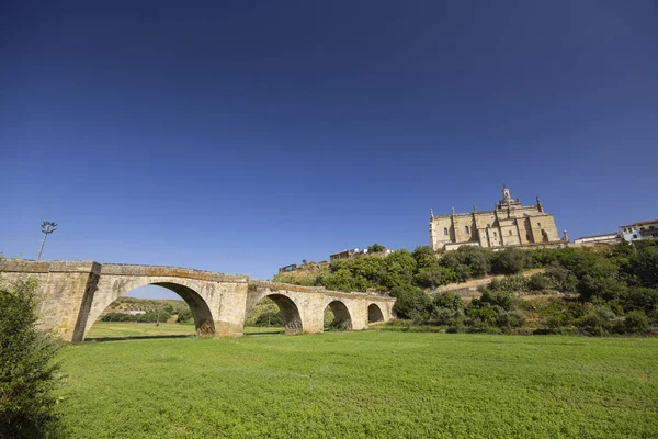 Most Rzymski Katedra Coria Prowincja Caceres Estremadura Hiszpania — Zdjęcie stockowe