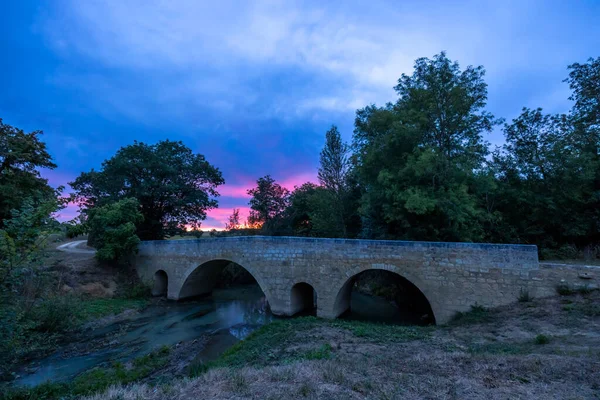 Romanische Brücke Der Artigue Und Des Flusses Osse Bei Larressingle — Stockfoto