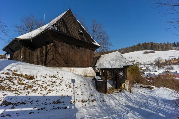 レスティニー ユネスコのサイト スロバキアの木造特殊教会 — ストック写真