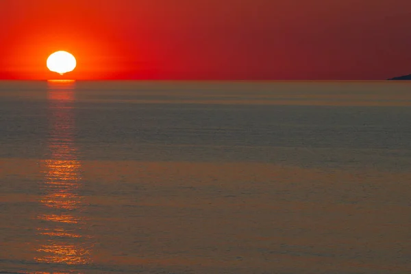 Puesta Sol Verano Sobre Mar — Foto de Stock