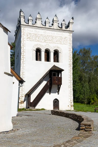 斯洛伐克Spiska Bela附近Strazky的钟楼 — 图库照片