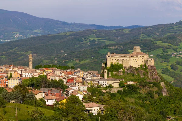 Schloss Bardi Castello Bardi Mit Stadt Provinz Parma Emilia Romagna — Stockfoto