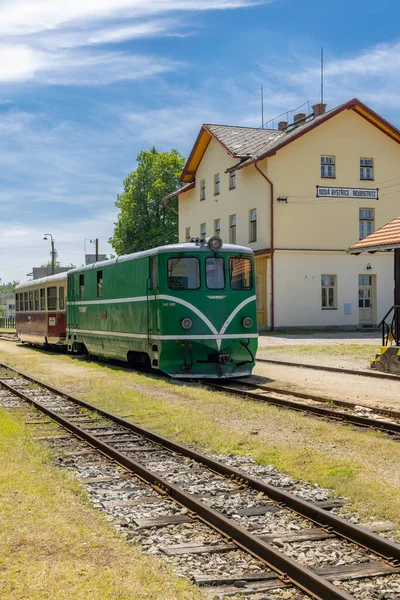 Kolej Wąskotorowa Jindrichuv Hradec Nova Bystrice Stacja Nova Bystrice Republika — Zdjęcie stockowe