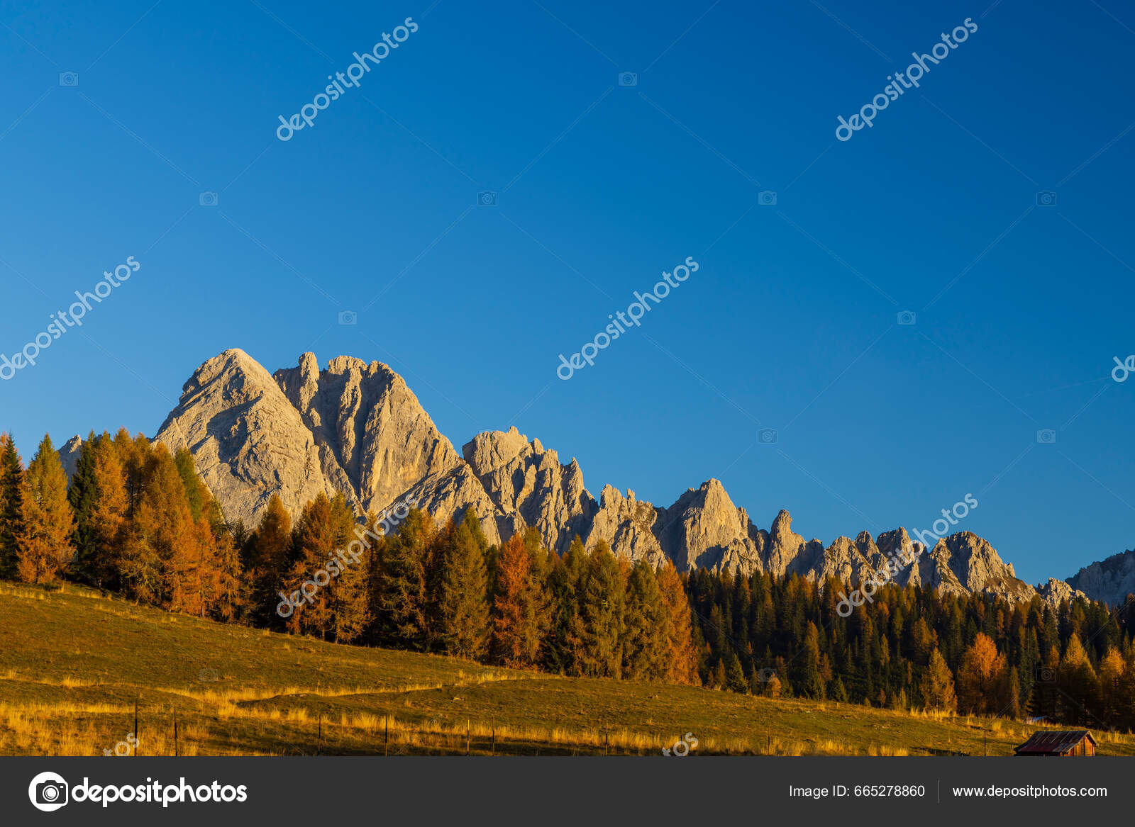Landscape Sella Razzo Sella Rioda Pass Carnic Alps Friuli Venezia Stock  Photo by ©phb.cz 665278860