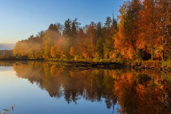 捷克共和国南波西米亚Trebonsko地区典型的秋季景观 — 图库照片