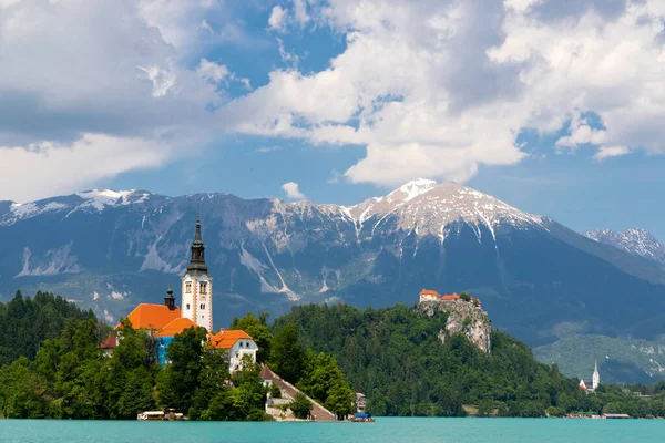 Jezioro Bled Górami Słowenii — Zdjęcie stockowe