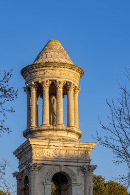 Saint-Remy-de-Provence, Provence, Fransa yakınlarındaki Glanum arkeolojik mezarlığı.