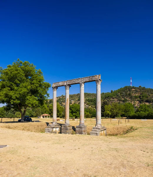 Ruinas Del Templo Romano Riez Alpes Haute Provence Francia — Foto de Stock