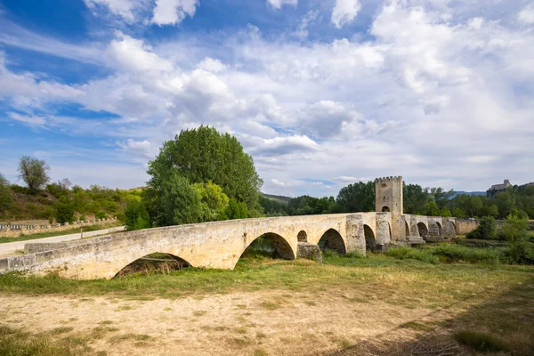 Stone Bridge Ebro River Frias Burgos Province Castilla Leon Spain — стоковое фото