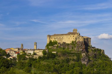 Bardi Kalesi (Castello di Bardi) ile Parma ili, Emilia Romagna