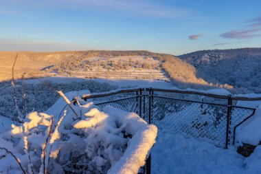 Hnanice yakınlarındaki Nine Mills Viewpoint, NP Podyji, Güney Moravya, Çek Cumhuriyeti