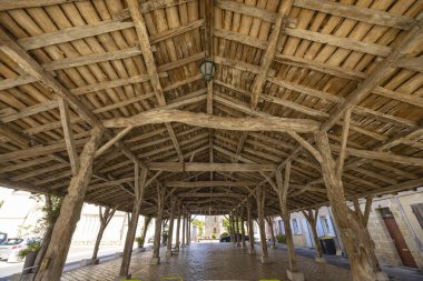 Halle de Gontaud-de-Nogaret 1580, Gontaud-de-Nogaret, Yeni Aquitaine, Fransa