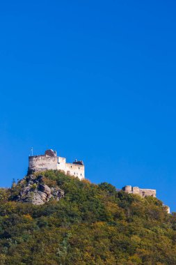 Aggstein Kalesi kalıntıları (Burgruine Aggstein), Wachau, UNESCO sitesi, Aşağı Avusturya, Avusturya