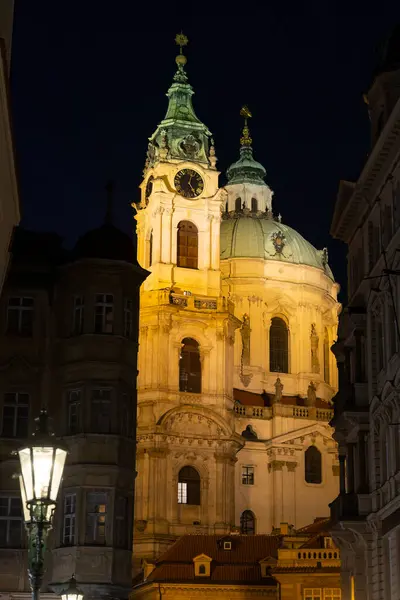 Biserica Sfântul Nicolas Praga Republica Cehă — Fotografie, imagine de stoc