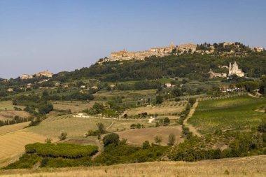 San Biagio Kilisesi ve eski şehir Montepulciano, Toskana, İtalya