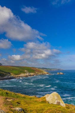 Phare du Millier yakınlarındaki manzara, Beuzec-Cap-Sizu